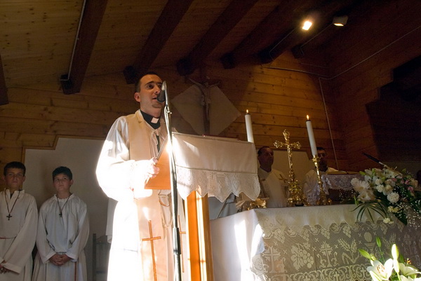 Privlaka: Procesija i Sveta misa, 13. lipnja 2009. Privlaka: Procesija i Sveta misa, 13. lipnja 2009.