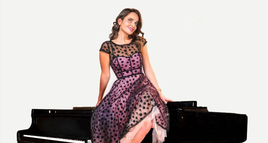 Lana Janjanin u Kneževoj palači