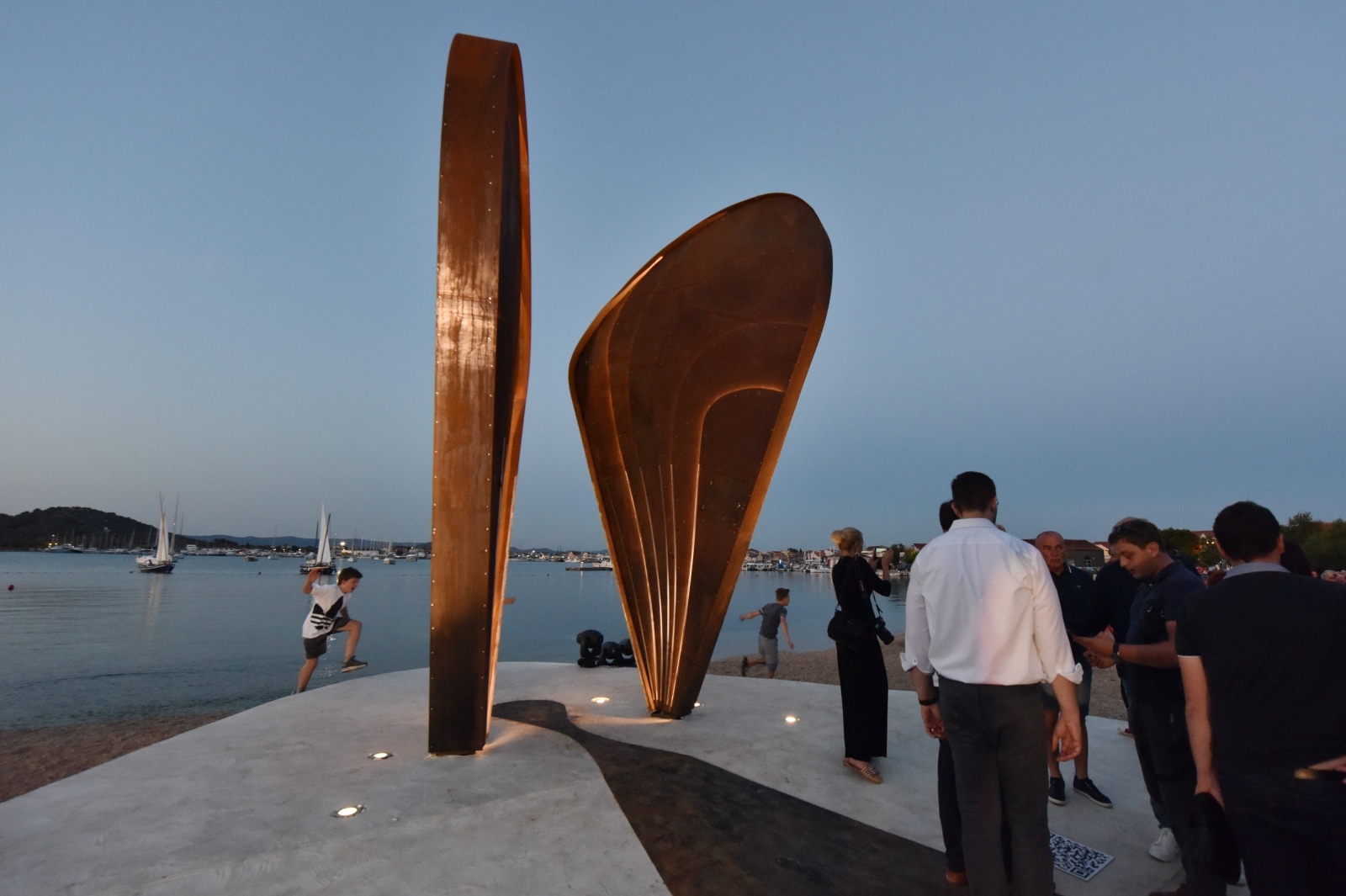 Otvaranje spomenika Lostura na Murteru Otvaranje spomenika Lostura na Murteru