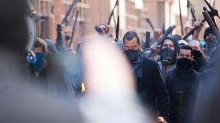 Jamie Dornan na setu snimanja filma Robin Hood Origins