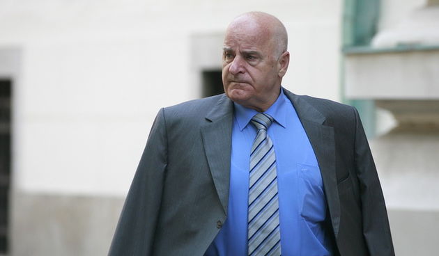 Zagreb, 200612.Zupanijski sud na Zrinjevcu.Danas je nastavljeno sudjenje bivsem premijeru RH, Ivi Sanaderu, u slucaju Fimi – Media. Danasnji svjedok na sudjenju bio je Ivan Jarnjak.Na fotografiji: Ivan Jarnjak.Foto Damjan Tadic / CROPIX