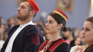 Zadarski nadbiskup Puljić predvodio svetu misu u Kistanjama povodom obilježavanja obljetnice proglašenja blaženim Serafina Kodića Zadarski nadbiskup Puljić predvodio svetu misu u Kistanjama povodom obilježavanja obljetnice proglašenja blaženim Serafina Kodića