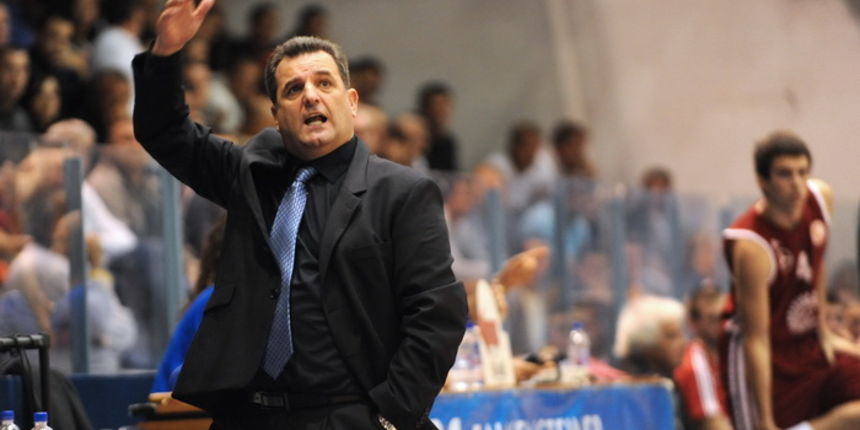 Zadar, 081011.
Dvorana Jazine, 1. kolo A1 kosarkaske lige. Borik-Puntamika – Jolly JBS.
Na fotografiji : trener Puntamike Neven Plantak.
foto : Andrija Lucic / cropix Zadar, 081011.
Dvorana Jazine, 1. kolo A1 kosarkaske lige. Borik-Puntamika – Jolly JBS.
Na fotografiji : trener Puntamike Neven Plantak.
foto : Andrija Lucic / cropix