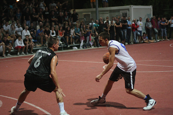 Finale Ljetne lige: Bokanjac – Kampo Kaštelo (foto:Saša Čuka) Finale Ljetne lige: Bokanjac – Kampo Kaštelo (foto:Saša Čuka)