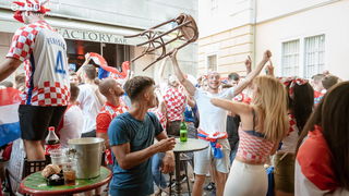 Navijačko ludilo u Zadru za vrijeme i nakon finala Svjetskog prvenstva Navijačko ludilo u Zadru za vrijeme i nakon finala Svjetskog prvenstva