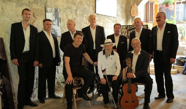 Legendarni Joso Špralja u novom spotu Klape Intrade i Tomislava Bralića te Tedija Spalata