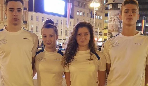 Plivači PK Jadera na 33. Zlatnom medvjedu