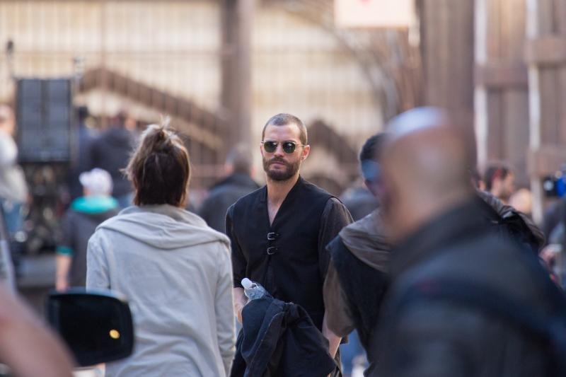 Jamie Dornan na setu snimanja filma Robin Hood Origins