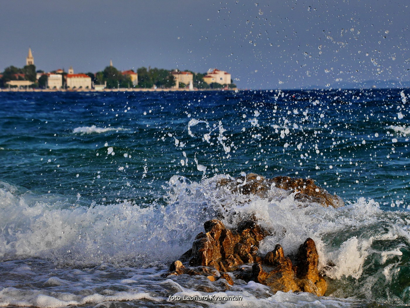 Valovi na Puntamici kroz objektiv Leonarda Kvarantana