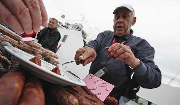 5. Eno-eko-gastro-etno stol (foto: Marin Gospić)