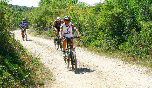 Triatlon Vransko jezero 2015