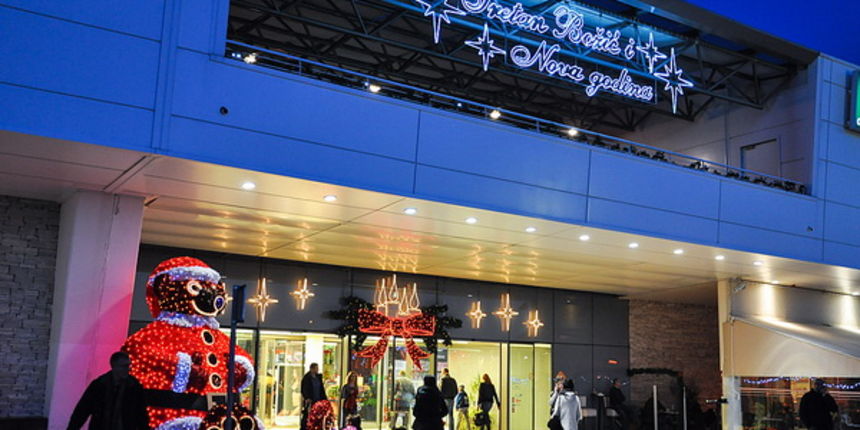 Ljubav topi led i Super subota u Supernova centru! Foto: Iva Perinčić Ljubav topi led i Super subota u Supernova centru! Foto: Iva Perinčić