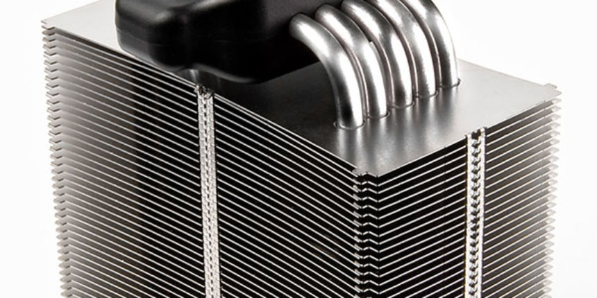 Hladnjak sa tekućim metalom ( foto: tportal.hr) Hladnjak sa tekućim metalom ( foto: tportal.hr)