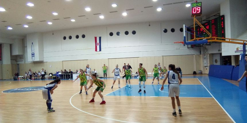 A-1 liga žene, 3. kolo: ŽKK Zadar – ŽKK Pula 79-61. Foto: Zvonimir Brzić A-1 liga žene, 3. kolo: ŽKK Zadar – ŽKK Pula 79-61. Foto: Zvonimir Brzić