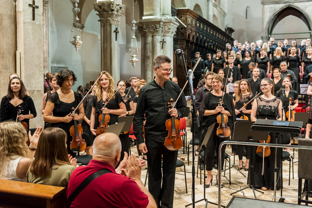 Zadarski komorni orkestar: Beethovenova Deveta simfonija u katedrali Sv. Stošije