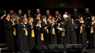 HNK Zadar: “Ljubi s ljubavlju”, foto: Leo Banić HNK Zadar: “Ljubi s ljubavlju”, foto: Leo Banić