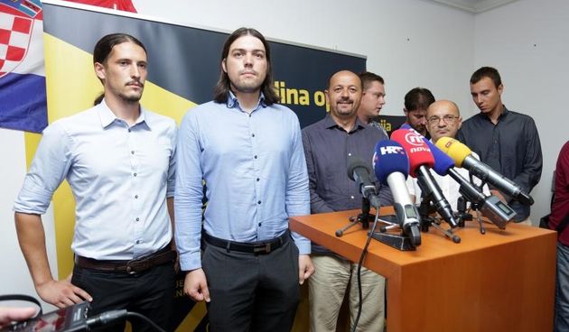 Konferencija za medije Zivog zida i koalicije Jedina opcija nakon parlamentarnih izbora. Ivan Vilibor Sincic, Ivan Lovrinovic. Photo: Luka Stanzl/PIXSELL