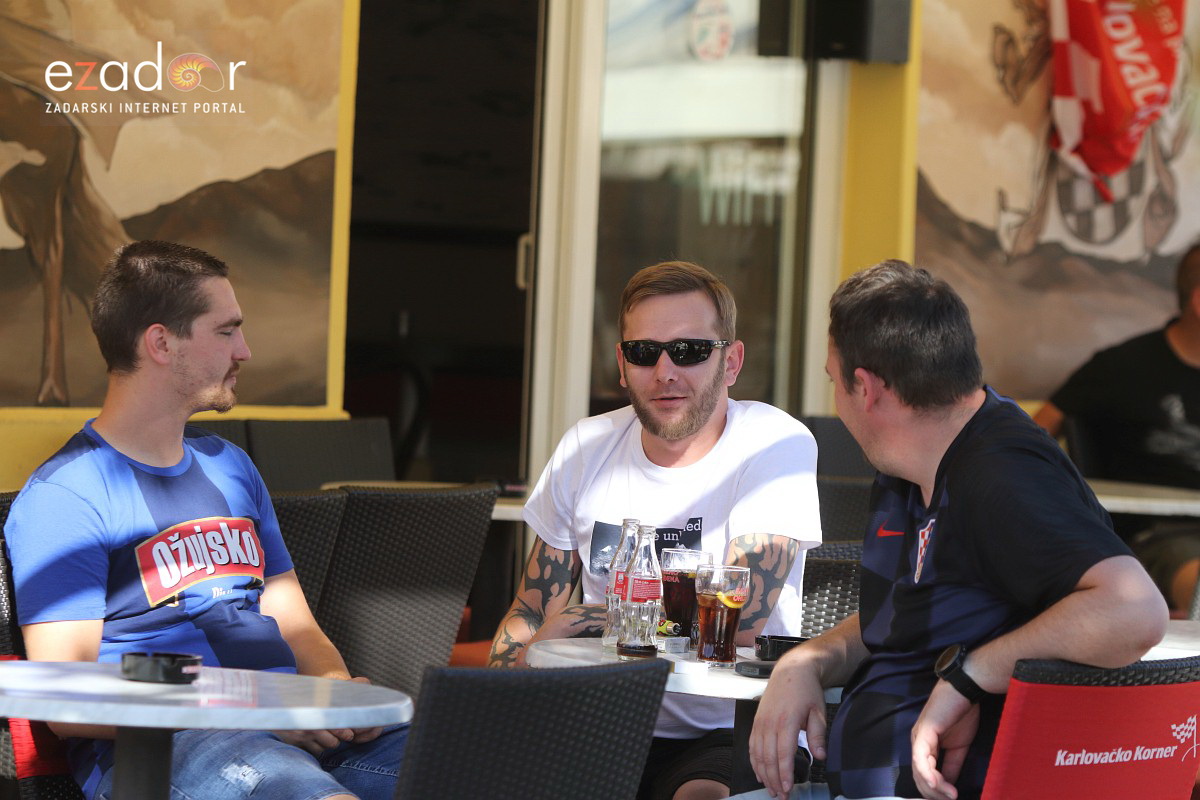 Bibinje: Navijanje za Vatrene i fešta nakon pobjede nad Rusijom