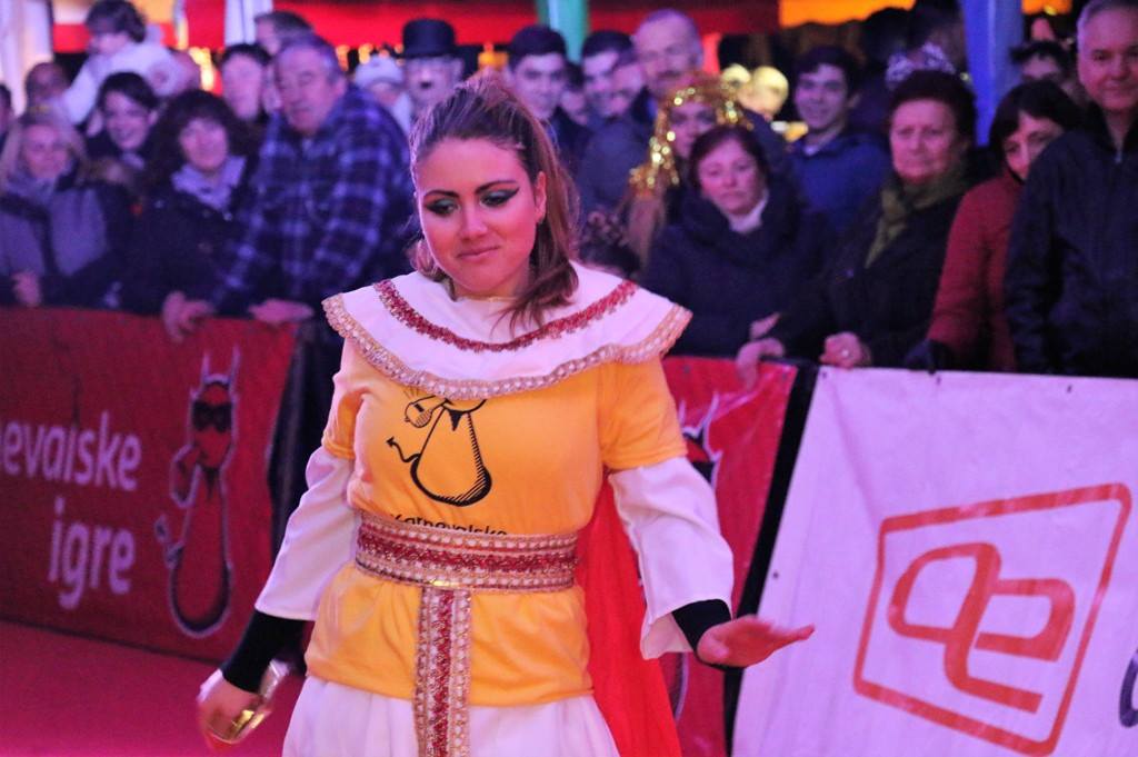 Virske maškare 2017: Karnevalske igre i koncert grupe Vista Virske maškare 2017: Karnevalske igre i koncert grupe Vista