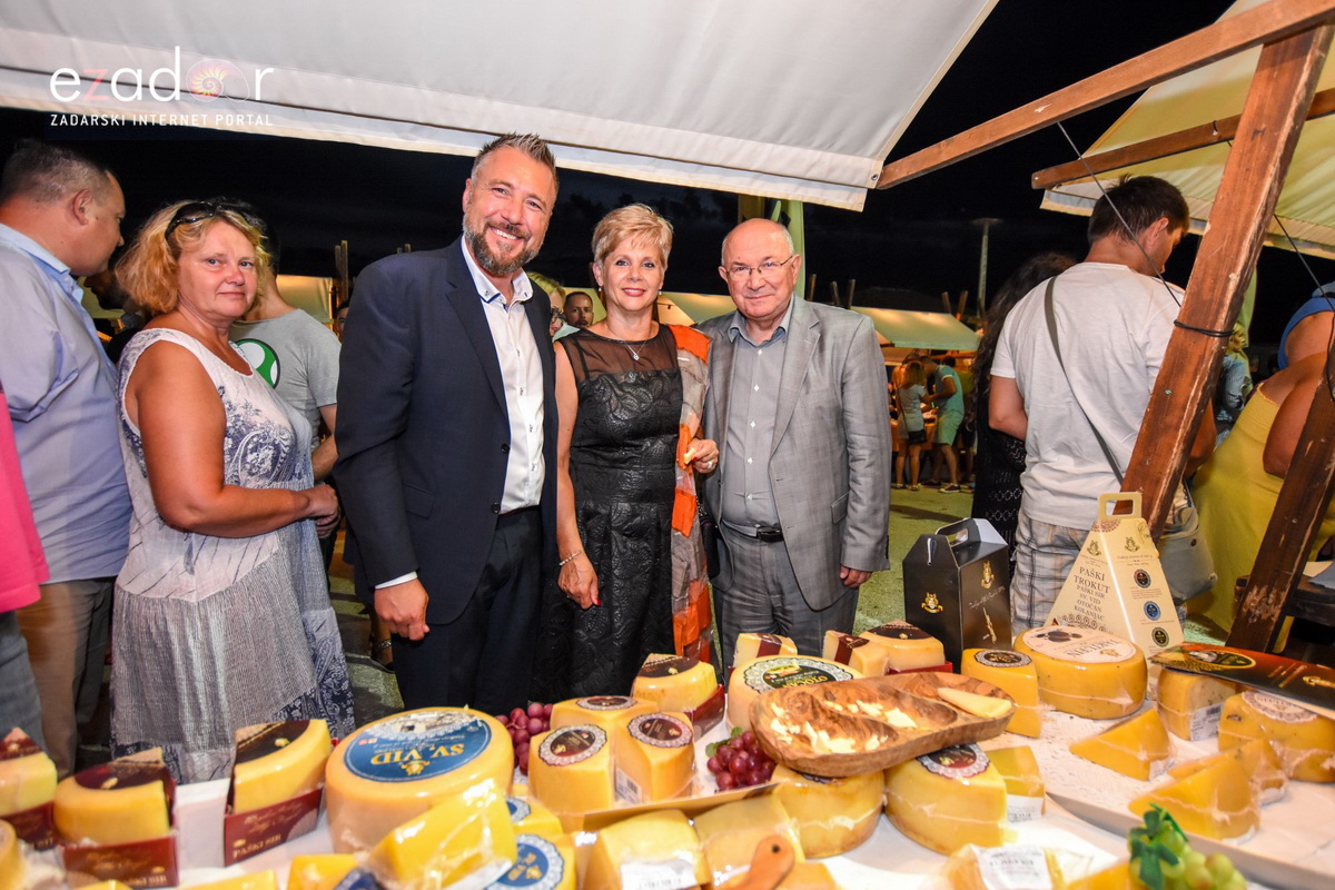 4. Fešta od sira u Kolanu