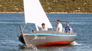 Betina: Regata na latinsko idro “Za dušu i tilo”. Photo: Duško Jaramaz/PIXSELL