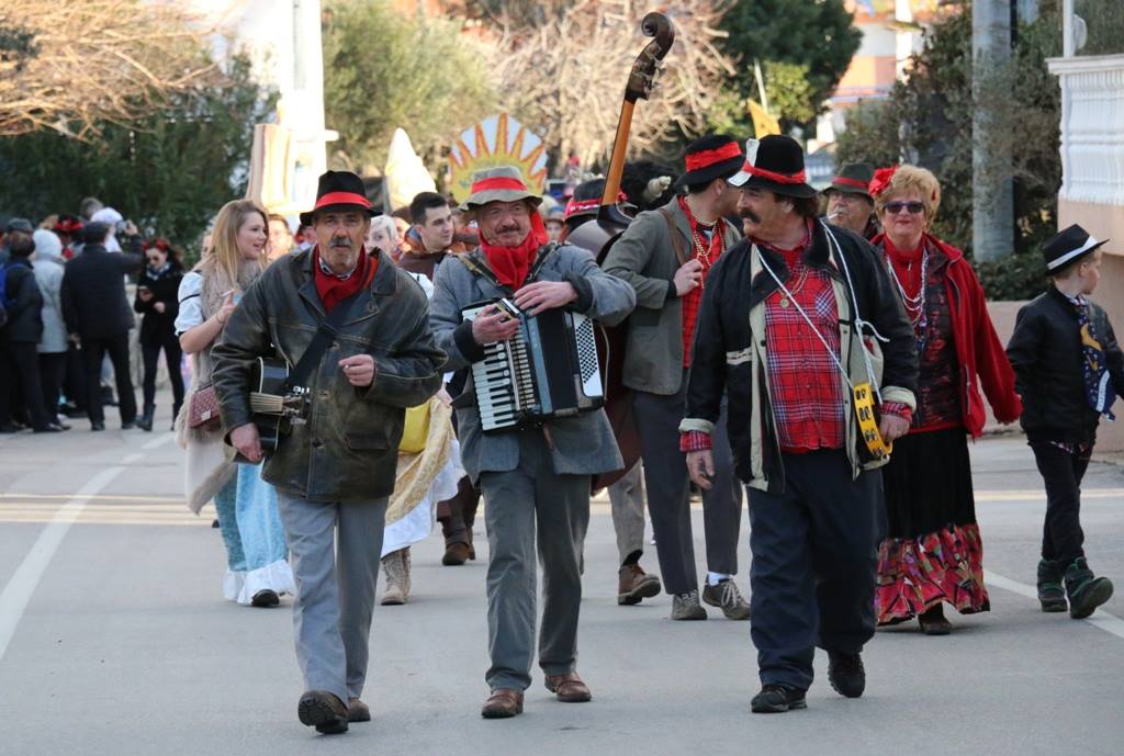 2. Međunarodna karnevalska povorka Virskih maškara