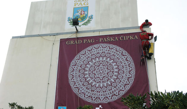 Pripreme za Prvi međunarodni festival čipke