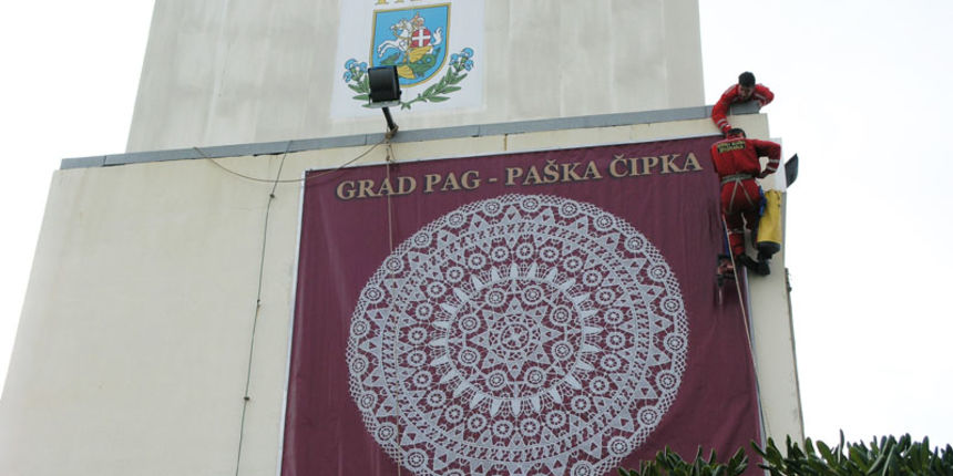 Pripreme za Prvi međunarodni festival čipke Pripreme za Prvi međunarodni festival čipke