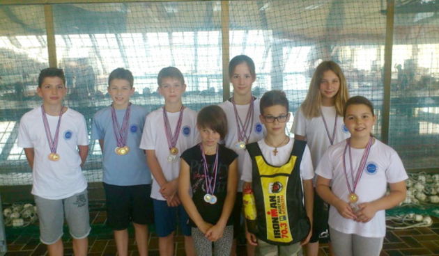 Plivači Jadere na Malom mornaru u Splitu