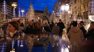 Zagrebački Advent na Trgu bana Jelačića