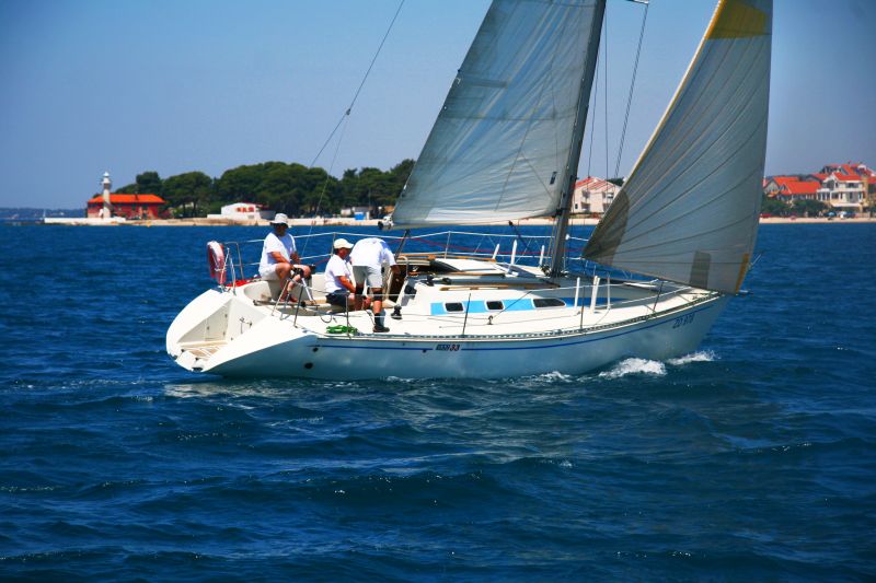 Image 988971 (auto) Image 988971 (auto)