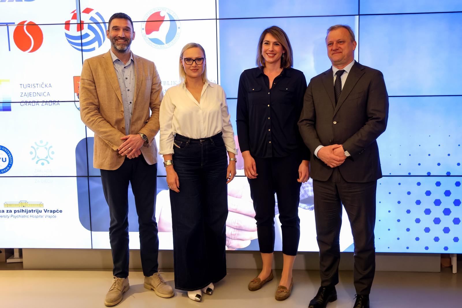 Konferencija za medije Udruge dani Krešimira Ćosića