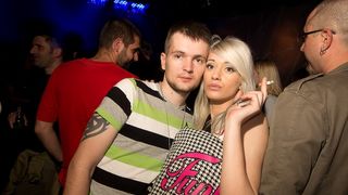 Nakon Porina, Goran Bare i Majke održali su slavljenički koncert u prepunoj Stereo dvorani u Rijeci.