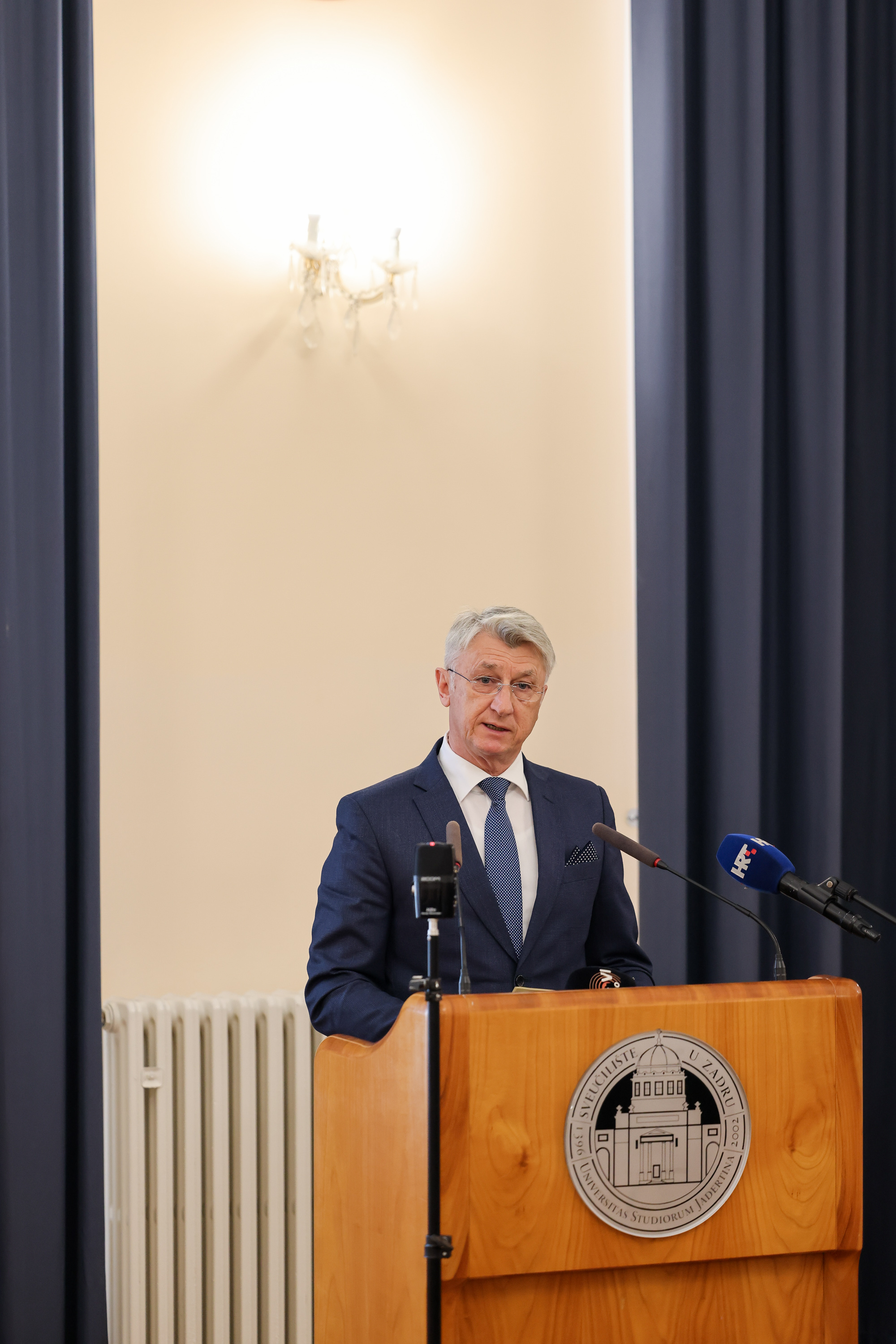 Svečanom sjednicom proslavljen Dies Academicus – Dan Sveučilišta u Zadru Svečanom sjednicom proslavljen Dies Academicus – Dan Sveučilišta u Zadru