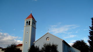 U Buliću otkriveno poprsje don Petra Nakića, foto: Marko Ledenko U Buliću otkriveno poprsje don Petra Nakića, foto: Marko Ledenko