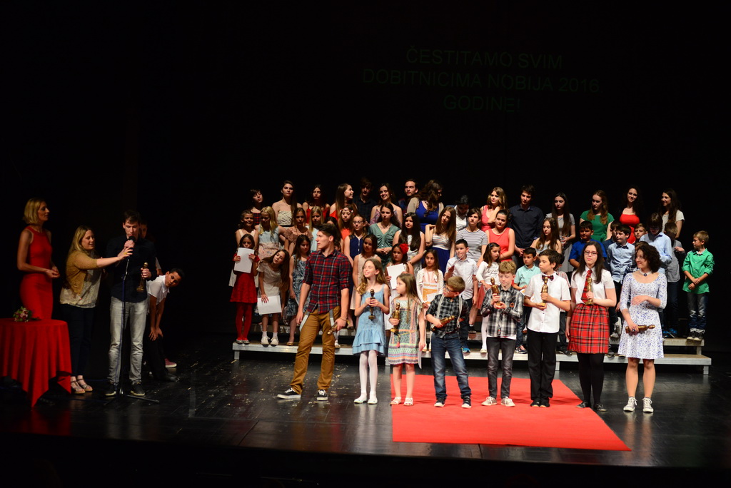 Dodjela nagrade “NOBI” u Hrvatskom narodnom kazalištu, izlozba fotografija Ive Perincic