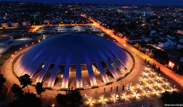 Sportski centar Višnjik iz zraka – noćne fotografije