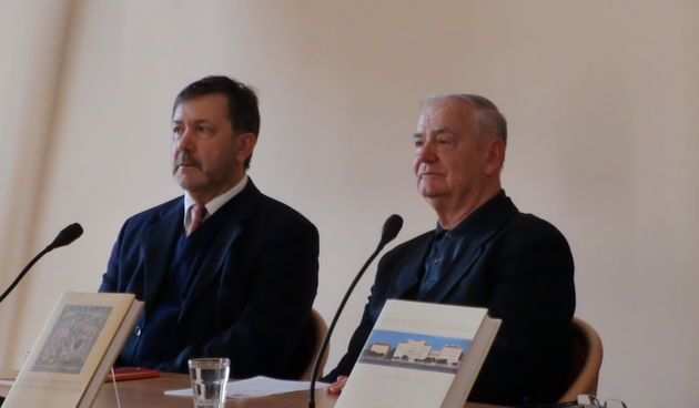 U sklopu svečane proslave 10. obljetnice ponovnog osnivanja Sveučilišta u Zadru, sinoć su u svečanoj dvorani predstavljena dva nova sveučilišna izdanja. Riječ je o knjigama ”Nastanak i razvoj školstva od antike do srednjega vijeka,  Stjepana Krasića i ”