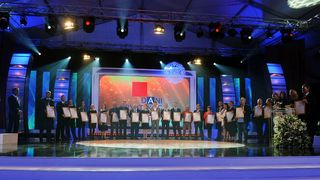 Zrakoplovnoj bazi Zemunik uručeno priznanje “Čovjek-ključ uspjeha u turizmu” Zrakoplovnoj bazi Zemunik uručeno priznanje “Čovjek-ključ uspjeha u turizmu”