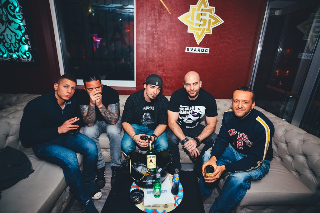 Votka party u Svarog Baru, Foto: Iva Perinčić Votka party u Svarog Baru, Foto: Iva Perinčić