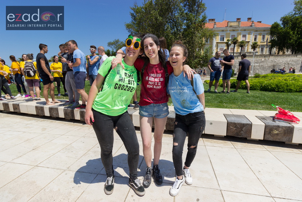 Ludijada zadarskih maturanata na Pozdravu suncu i Morskim orguljama