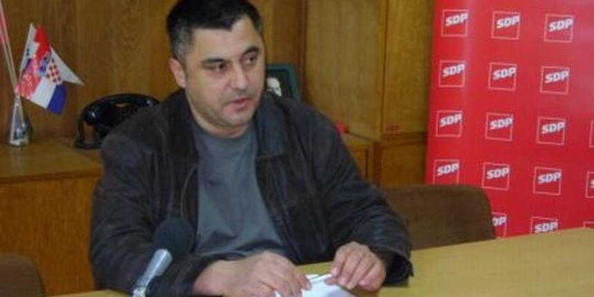 Gradonačelnik Đakova Zoran Vinković (Foto: Radio Đakovo) Gradonačelnik Đakova Zoran Vinković (Foto: Radio Đakovo)