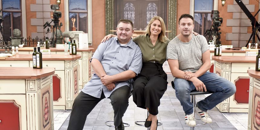 321 kuhaj, Tomislav Špiček, Mateja Domitrović, Mate Janković 321 kuhaj, Tomislav Špiček, Mateja Domitrović, Mate Janković