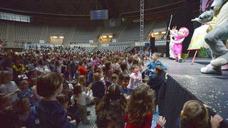 Predstava “Maša i Medvjed” moskovskog Dječjeg kazališta oduševila zadarske mališane Predstava “Maša i Medvjed” moskovskog Dječjeg kazališta oduševila zadarske mališane