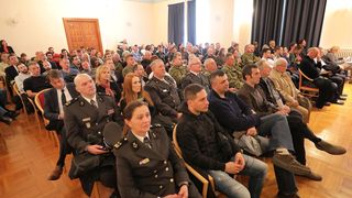 Na Sveučilištu u Zadru održan znanstveni kolokvij o VRO Maslenica