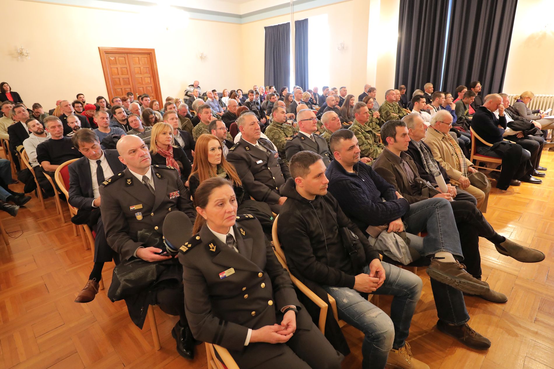 Na Sveučilištu u Zadru održan znanstveni kolokvij o VRO Maslenica