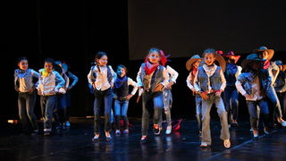 HNK Zadar: 5. Zadarski plesni festival u organizaciji Plesne udruge Gesta okupio je više od 260 plesača HNK Zadar: 5. Zadarski plesni festival u organizaciji Plesne udruge Gesta okupio je više od 260 plesača