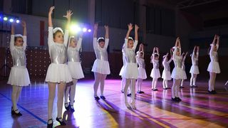 Plesna Božićna čarolija na otoku Pagu