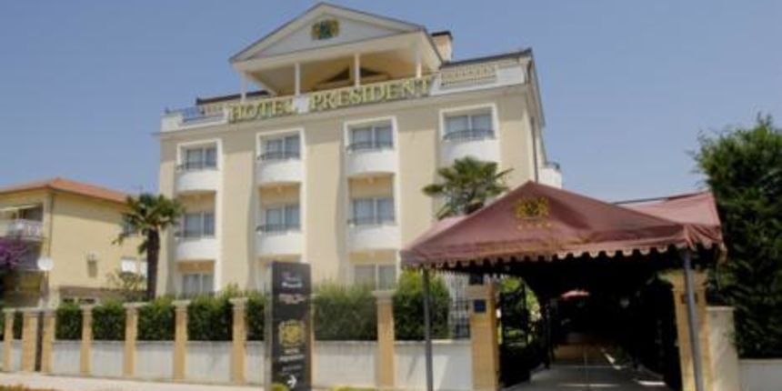 Hotel President, foto: Andrija LUČIĆ / CROPIX Hotel President, foto: Andrija LUČIĆ / CROPIX