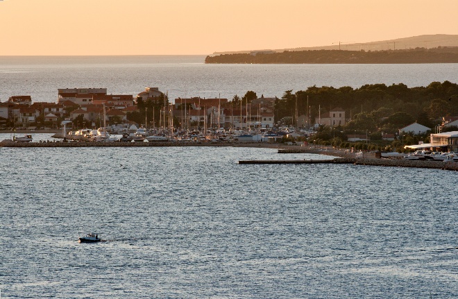 Image 1173753 (auto)